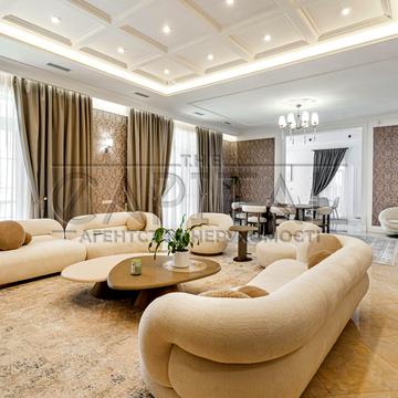 Молодіжна вул., 1