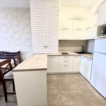 Сдам 1 к студия ЖК Милос