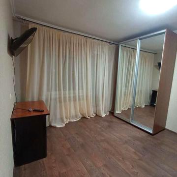 Продам 1 кімнатну квартиру район Сонячний