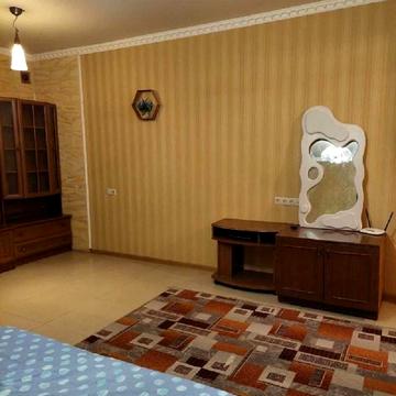 Віталія Блажка узвіз, 16