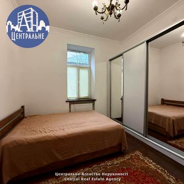 Богдана Хмельницького вул., 89-А