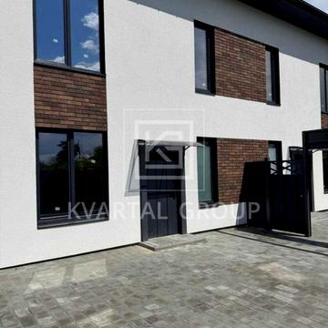 Вериківського вул., 13