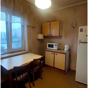 Академіка Палладіна просп., 13