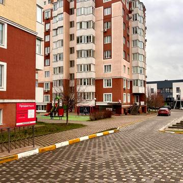 Остромирська вул., 22