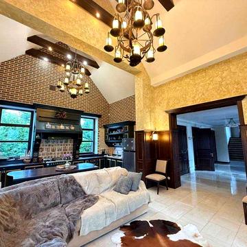 Оренда Будинку в Бобриці / БАСЕЙН / САУНА / КІНОТЕАТР / СПОРТЗАЛ