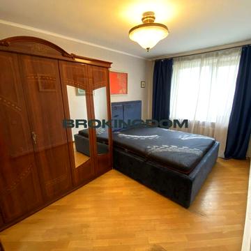 Тарасівська вул., 20