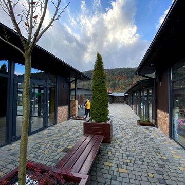 Грушевського вул., 68