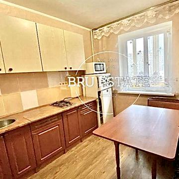 Урлівська вул., 1-8