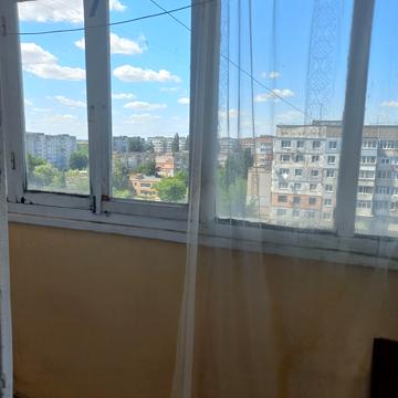 Незалежності вул. (Космонавта Попова), 22 к2