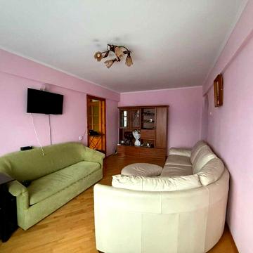 Продаж 2-кім квартира євроремонт 46/25/6м² вул Максимовича 64999$ ТОРГ ЖК на Максимовича