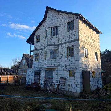 Стоянка Домоволодіння