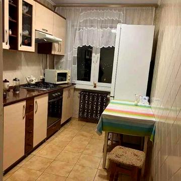 2 кім з КОСМЕТИКОЮ та ОКРЕМИМИ кімнатами район БЕРЕЗИНКА (715683)