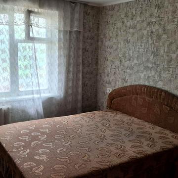 Романа Ратушного вул. (Волгоградська), 39