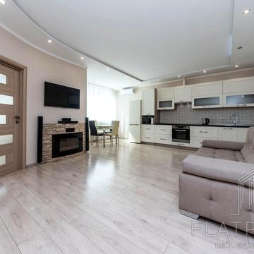 Воскресенський просп. (Перова), 10а