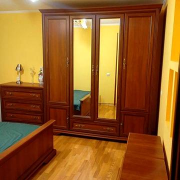 Продам  трьох кімнатну квартиру