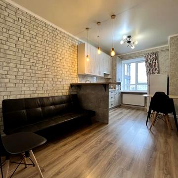 Степана Бандери вул., 15