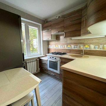 Оренда 1к квартири на Космонавтів/ Олімп