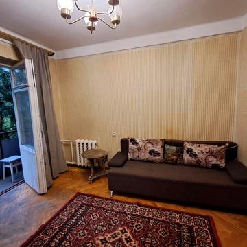 Андрія Малишка вул., 17