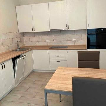 Ділова вул. (Димитрова), 2-Б