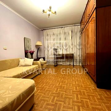 Вишняківська вул., 7-Б