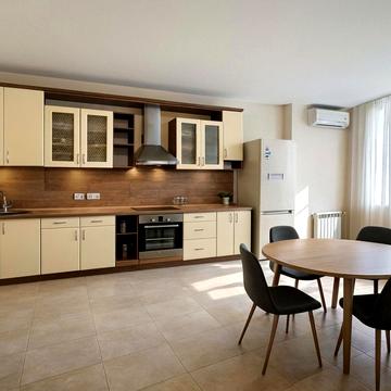 Велика Китаївська вул., 10-А