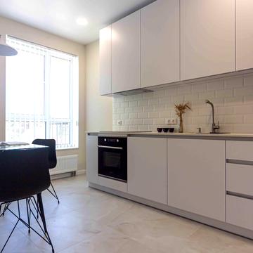 Анатолія Луценка вул., 23