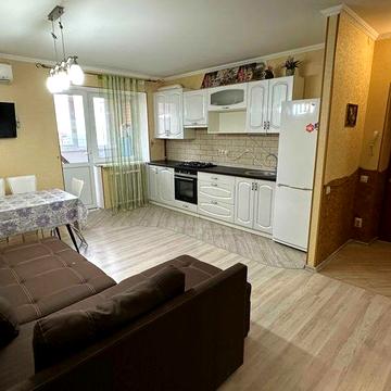 Продаж 2к в новобудові з ремонтом центр міста по вул.Соборності