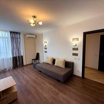 Оренда видової євродвушки, Позняки, вул. Гмирі 17, площа 47 м²