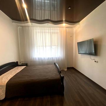 Вячеслава Зайцева вул., 2