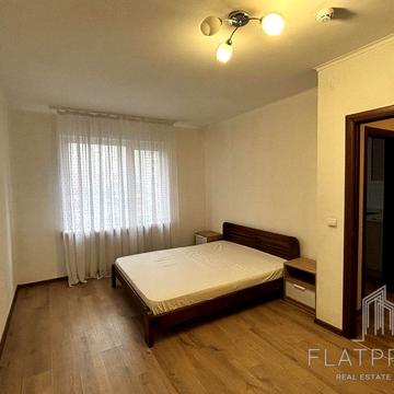 Бориса Гмирі вул., 14