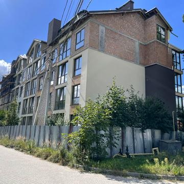 Ясна вул., 15