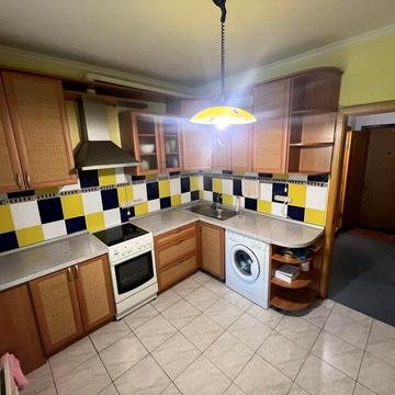 Здається однокімнатна квартира на Ахматовій 15