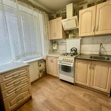 Марії Лисиченко вул. (Героїв Громадянської Війни), 11