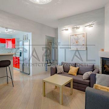 Продається з 3 окремими кімнтами квартира, проспект Григоренка, 5