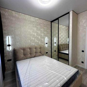 Євродвушка з ремонтом в ЖК Золота Ера