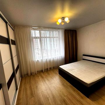 Оптимістична вул., 1