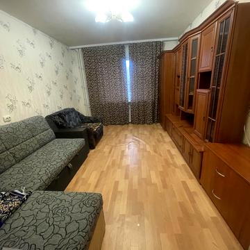 Мілютенка вул., 28-В