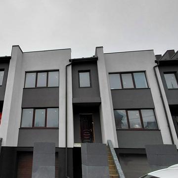 Тернопільська вул., 100