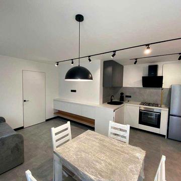 Здаю в оренду велику 1к. квартиру по вул. Бандери!