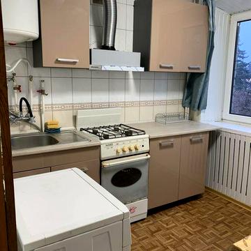 Здам 2-кімн.кв. по вул. Соборна, центр, район площі