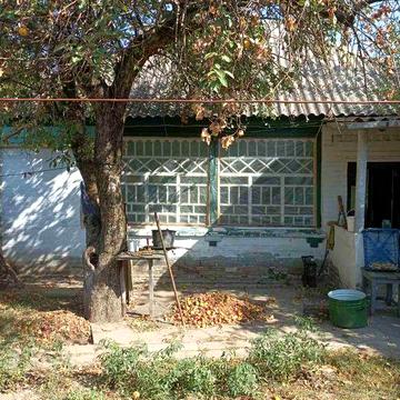 Передмістя Полтави, 15 км добротний будинок з всима комунікаціями