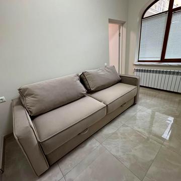 Онілової пров., 18