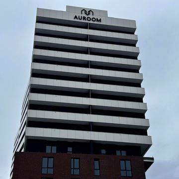 Соняшникова вул., 32