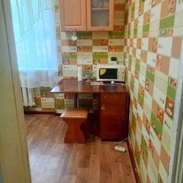 1-кімнатна, бюджетна, в цегляному будинку