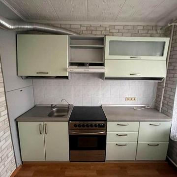 Тополина вул., 14