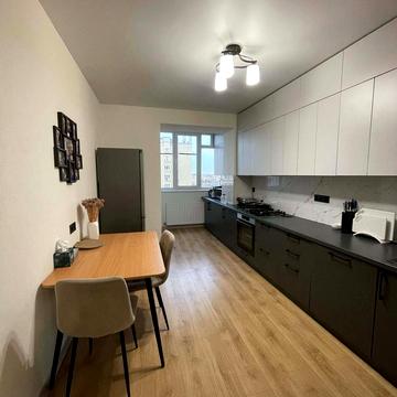 Гната Хоткевича вул., 44г к2