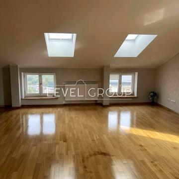 Велика Житомирська вул., 18-А