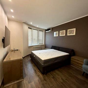 Шикарна 3-х комнатная в новобудові на Можайського