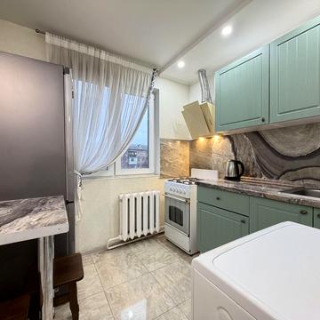 Вацлава Гавела бульв. (Івана Лепсе), 40