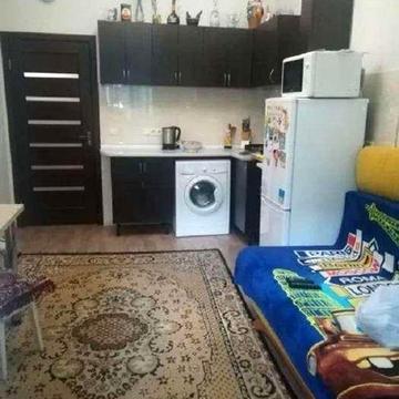 Продам 2-х ком. квартиру в центре на Екатерининской (318-667)